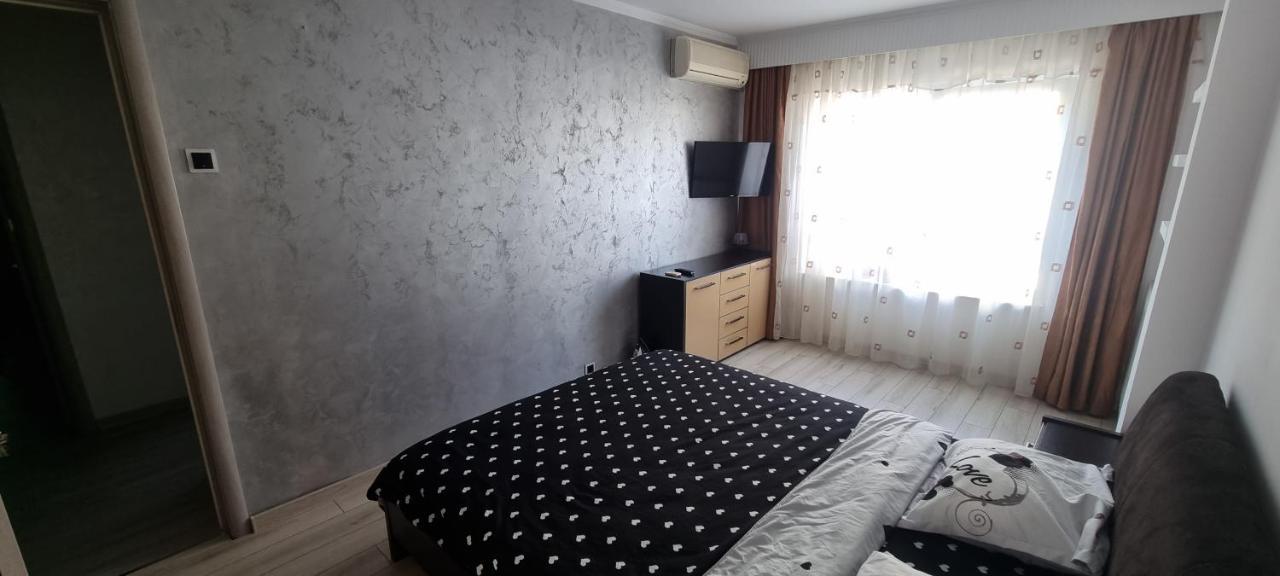 Ilona Apartament 3 Camere Râmnicu Vâlcea Εξωτερικό φωτογραφία