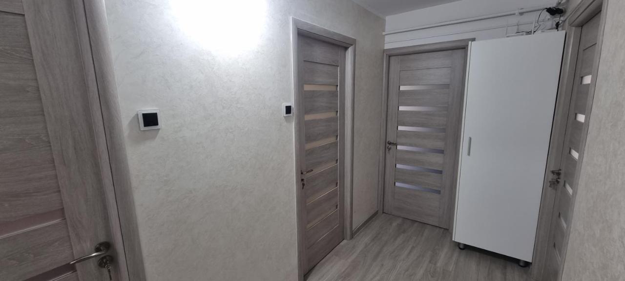 Ilona Apartament 3 Camere Râmnicu Vâlcea Εξωτερικό φωτογραφία