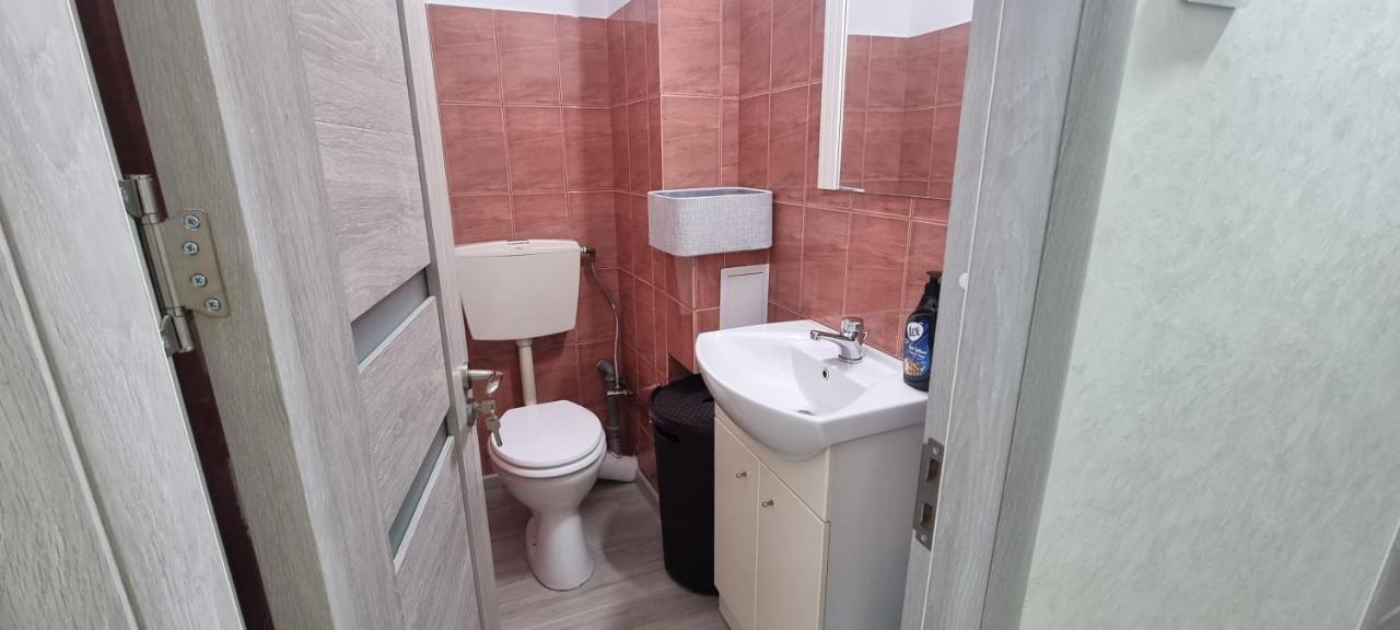 Ilona Apartament 3 Camere Râmnicu Vâlcea Εξωτερικό φωτογραφία